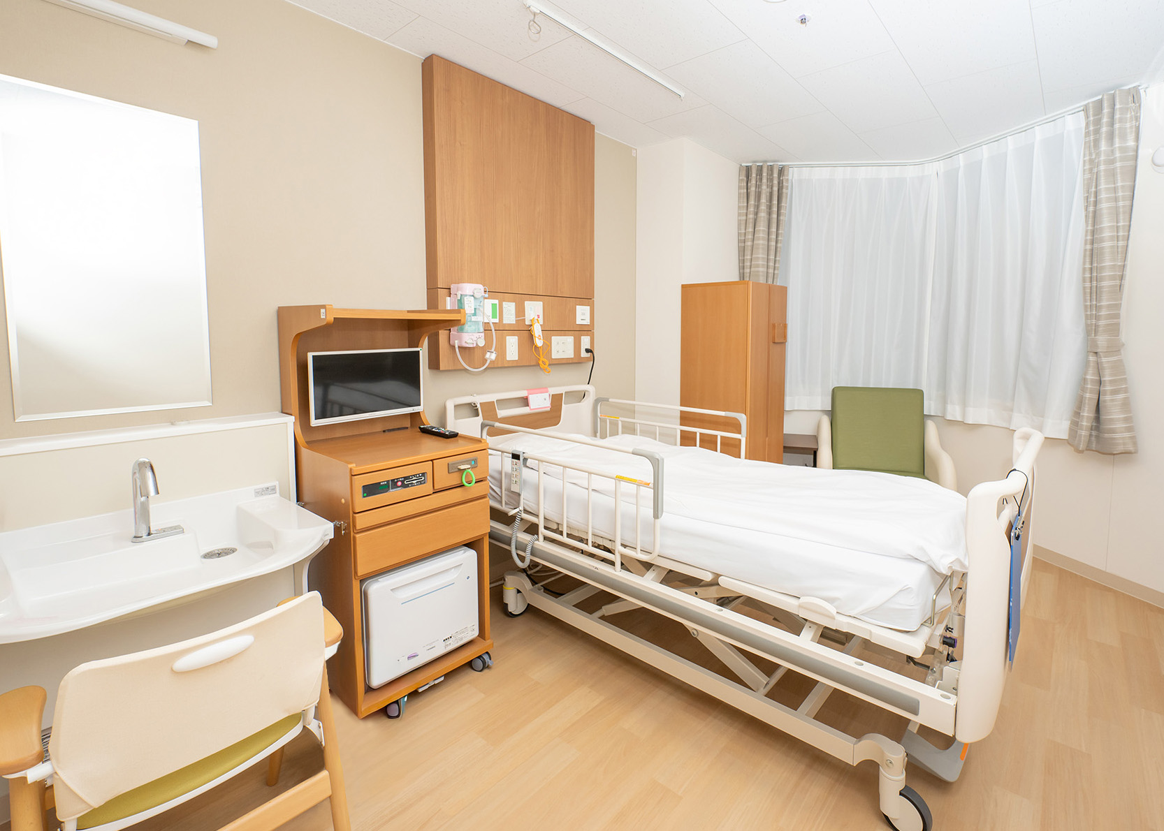病室 - 個室（一人部屋）の写真